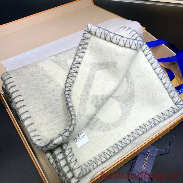 Louis Vuitton Scarf LV00149